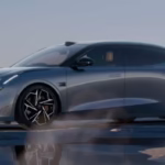 Lynk & Co 10 elektrikli sedan seri üretim hattı ve teknik özellikleri.