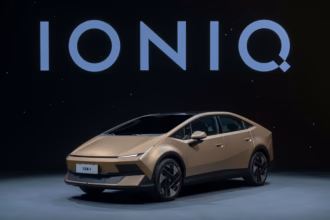 Çin pazarına özel geliştirilen fütüristik fastback elektrikli araç Hyundai Ioniq V özellikleri, CATL LFP batarya kapasitesi ve menzil detayları.