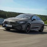 3 adet eksenel akılı motora ve 670 beygir güce sahip tamamen elektrikli yeni Mercedes-AMG CLA 45 4Matic+ performans sedanı.